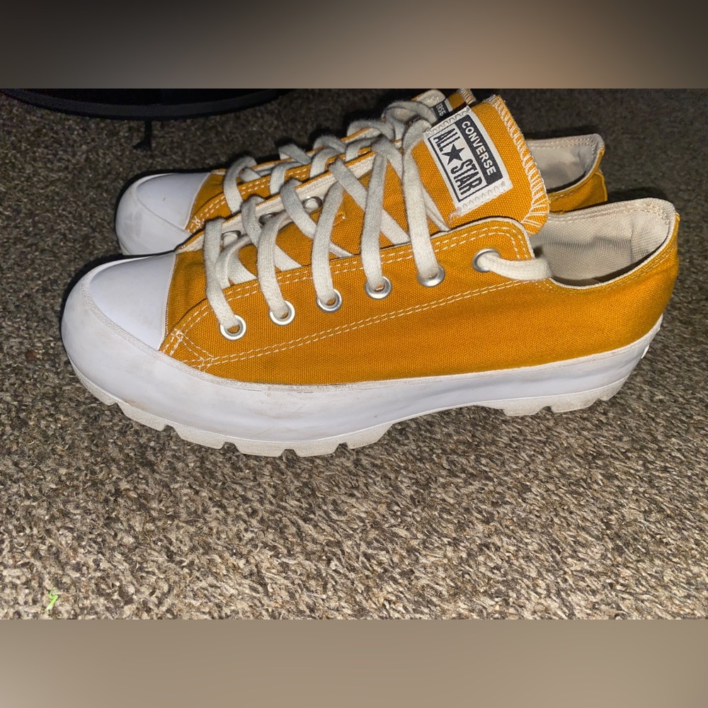 Burnt Orange Lugged Low Converse